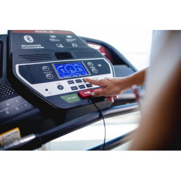 Беговая дорожка Sole Fitness F60 2021