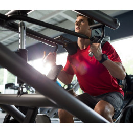 Тренажер для приседаний Precor DPL624