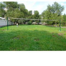 Стационарные волейбольные стойки Hercules 727