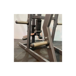 Независимая тяга сверху широким хватом DHZ SMR2015