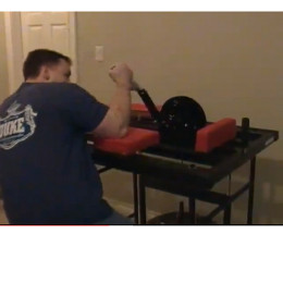 Тренажер для армреслинга Железный человек Hercules 3313