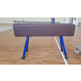 Конь гимнастический Ellada М751Г