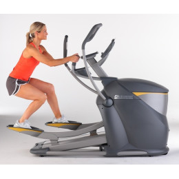 Эллиптический тренажер Cybex PRO3700