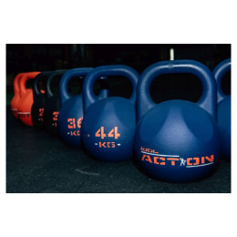 Гиря IDOL Action 48 кг, черная с прокрашенным логотипом